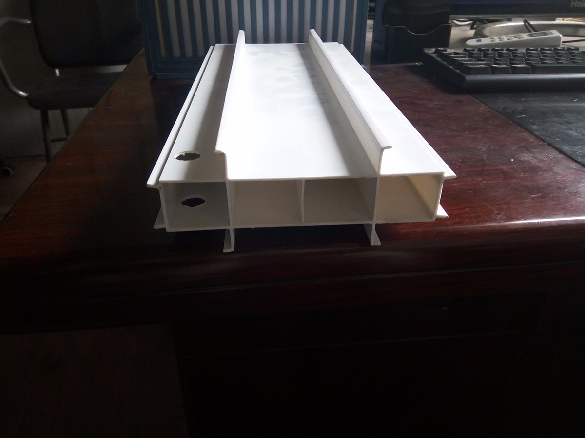 儋州立面拉缝板 (1)150MM宽拉缝板